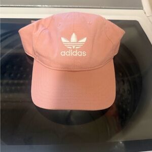 Adidas‎ Women's Soft Pink Cap